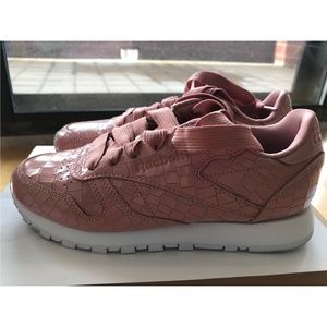 Reebok classic leather women's shoes